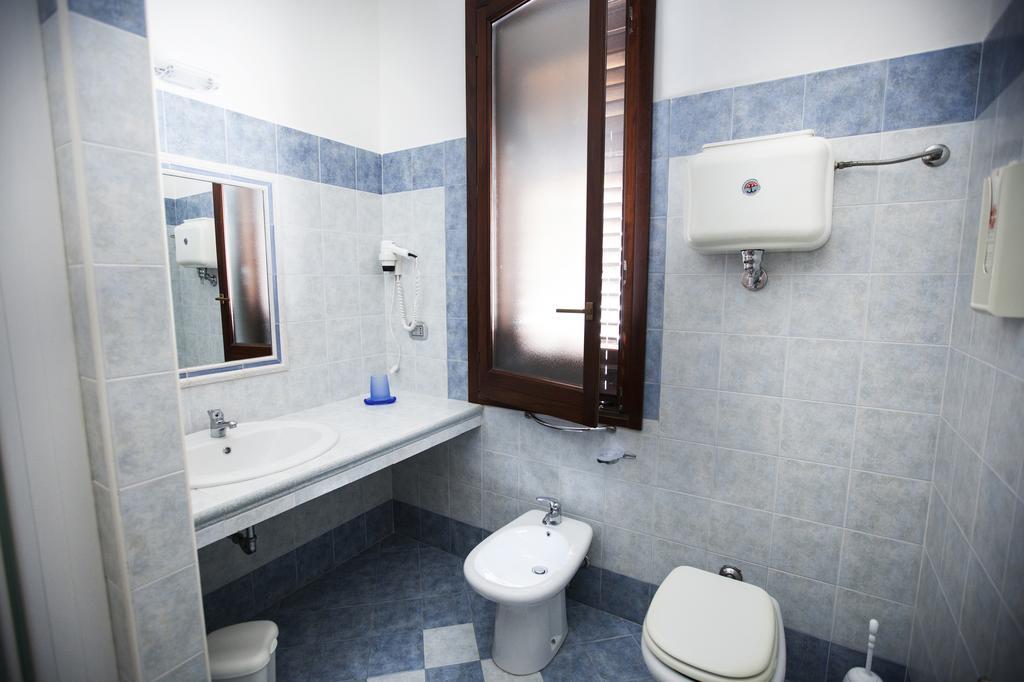 Hotel Piccolo Mondo San Vito Lo Capo Phòng bức ảnh